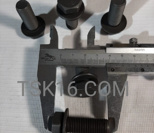 Болт М12*1.25*32 крепления маховика 4942710 - ISF2.8 (Ориг)