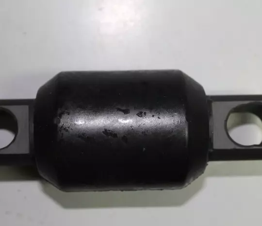 Сайлентблок полурессоры 29K11-03502 {D=60mm, L по центр.отвер.=130mm} {Higer 6840/6885/6109}